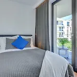 Apartament - Helsinki by Renters